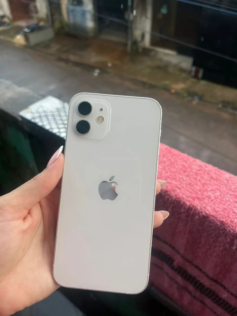 iPhone 12 64 GB  - Foto 2