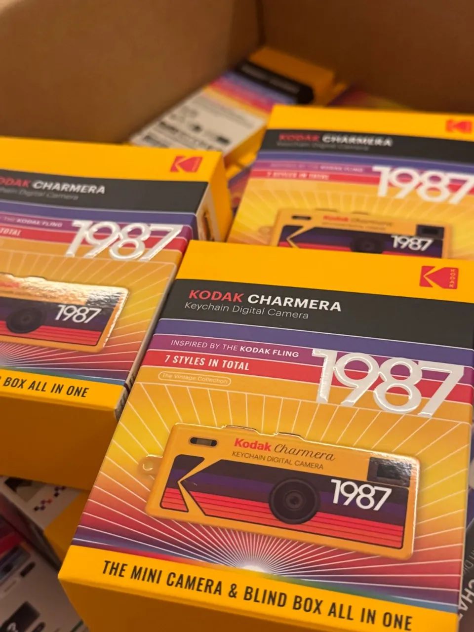 Camera Kodak Charmera Key Chain (Random Style Blind Box) - Foto 3