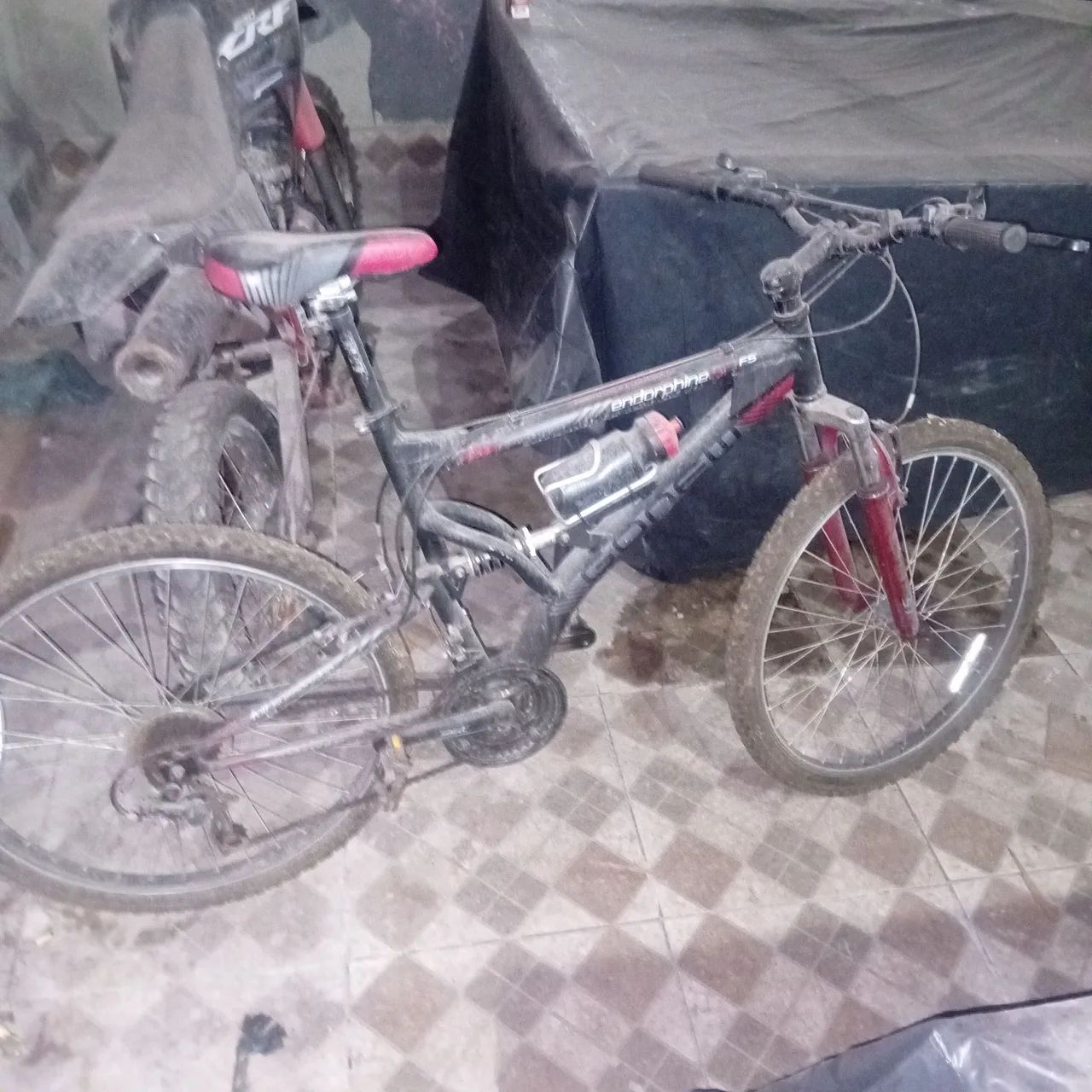 Moutain bike gonew 
