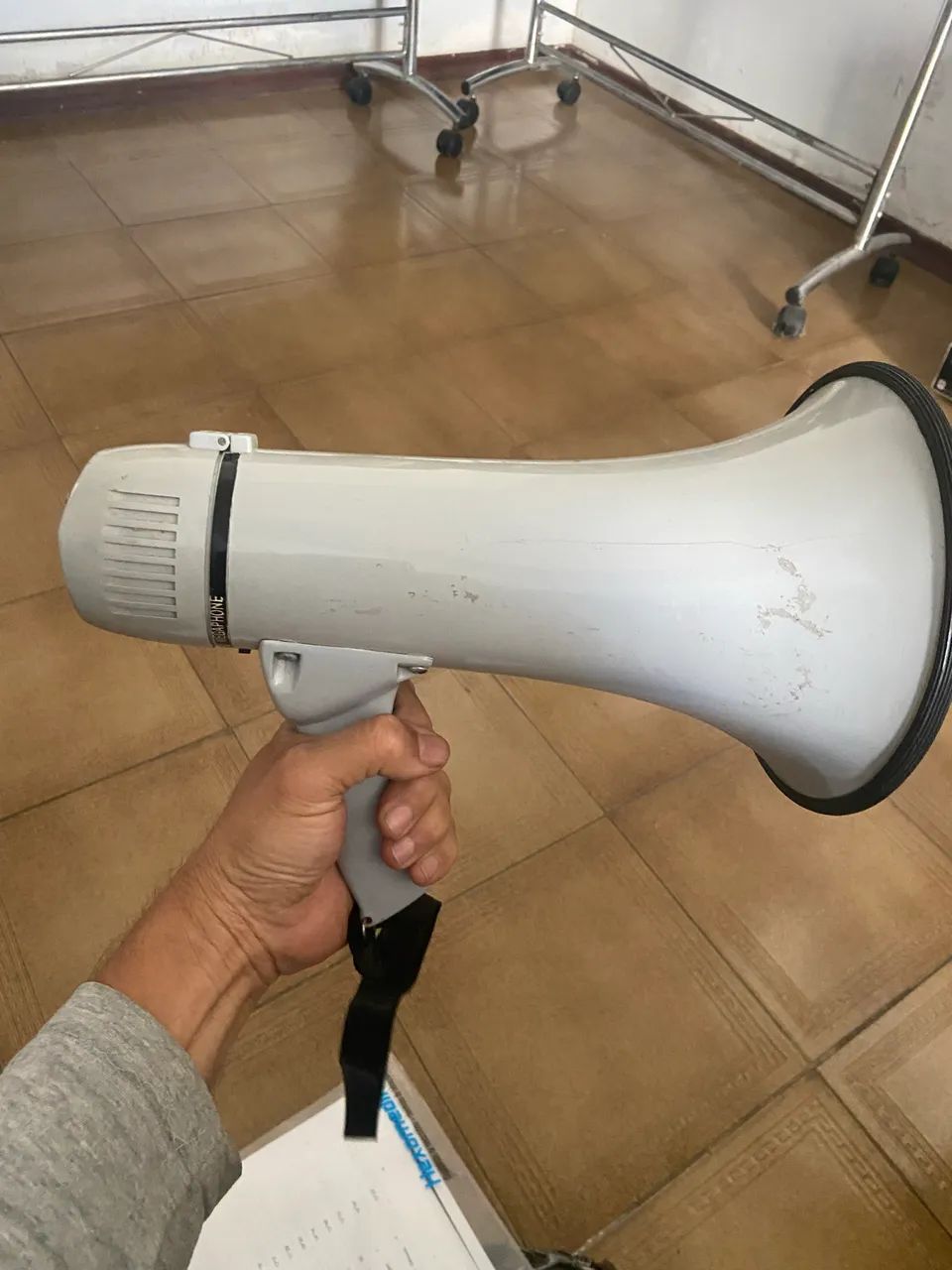 Megafone PUSHOPEN TRANSISTORIZED excelente qualidade 
