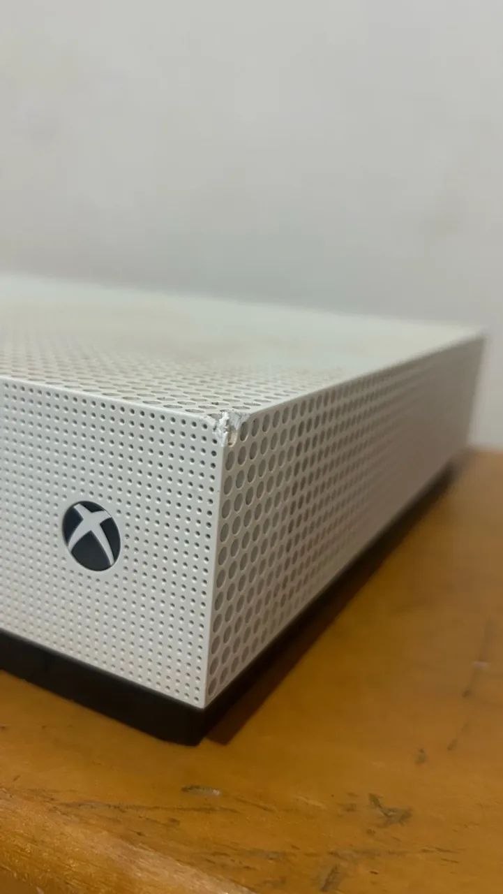 Xbox One S 1TB - Foto 2