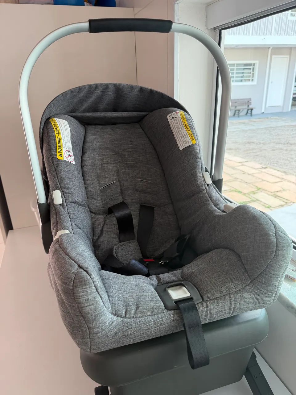 Bebê conforto Stokke com base isofix  - Foto 3