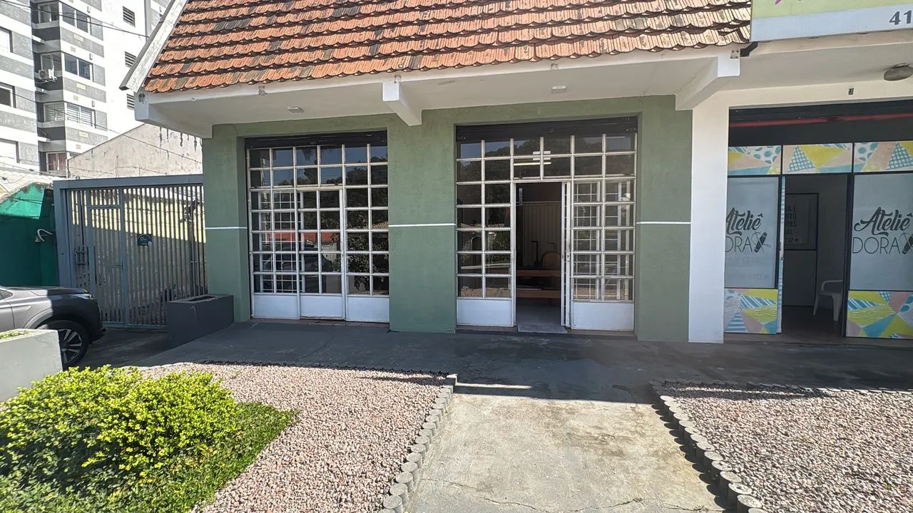 Par de Portas / Fachada de Ferro com Vidros e Grade de Correr (2,45m x 2,87m) - Foto 5