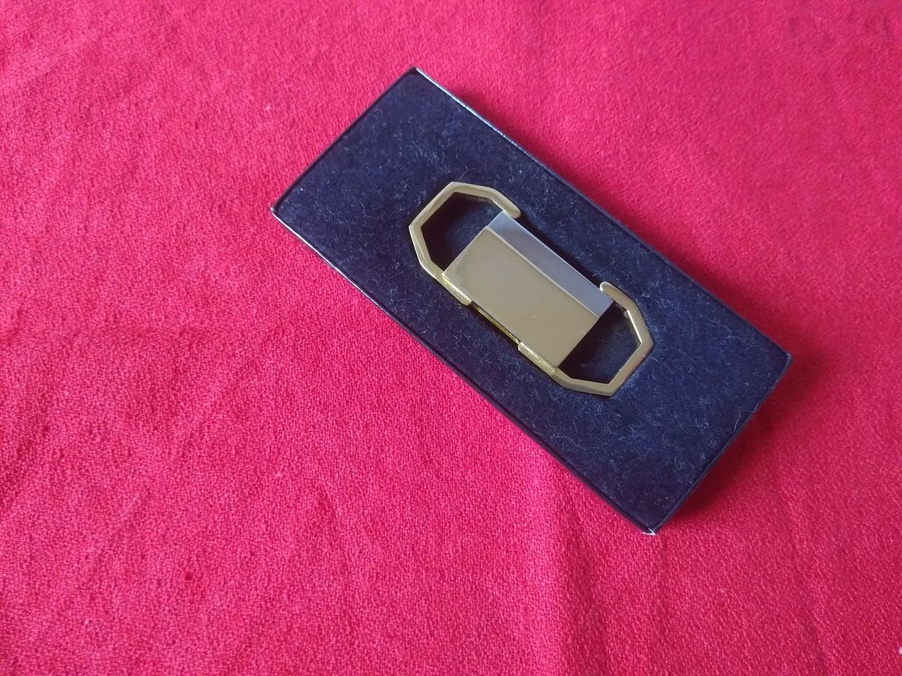 CHIC KEYCHAIN468226411384678404