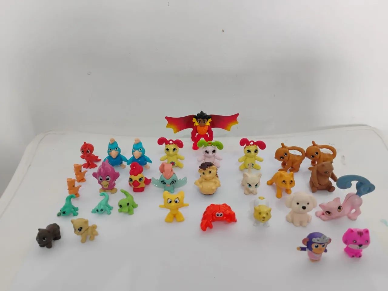 Coleção kinder ovo vários 