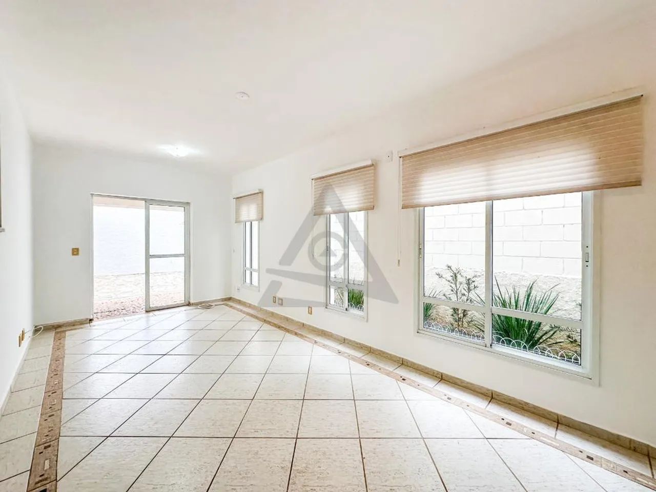 Casa para alugar em Campinas, Loteamento Alphaville Campinas, com 3 quartos, com 118 m², H - Foto 3