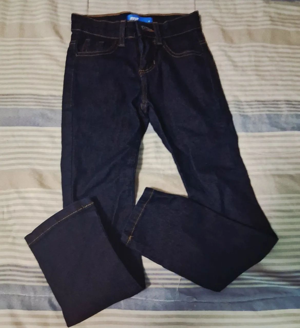 Calças jeans tam 06