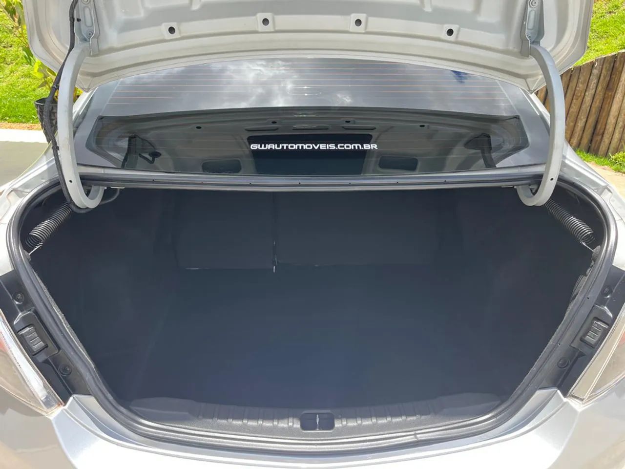 Chevrolet Prisma Sed. LT 1.4 8V Flexpower 4P 2015 - Foto 5