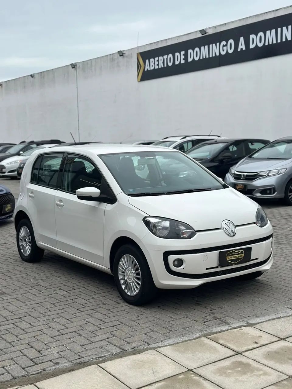 Volkswagen Up! Move I Motion 1.0 T. Flex 12V 5P 2017 - Foto 3