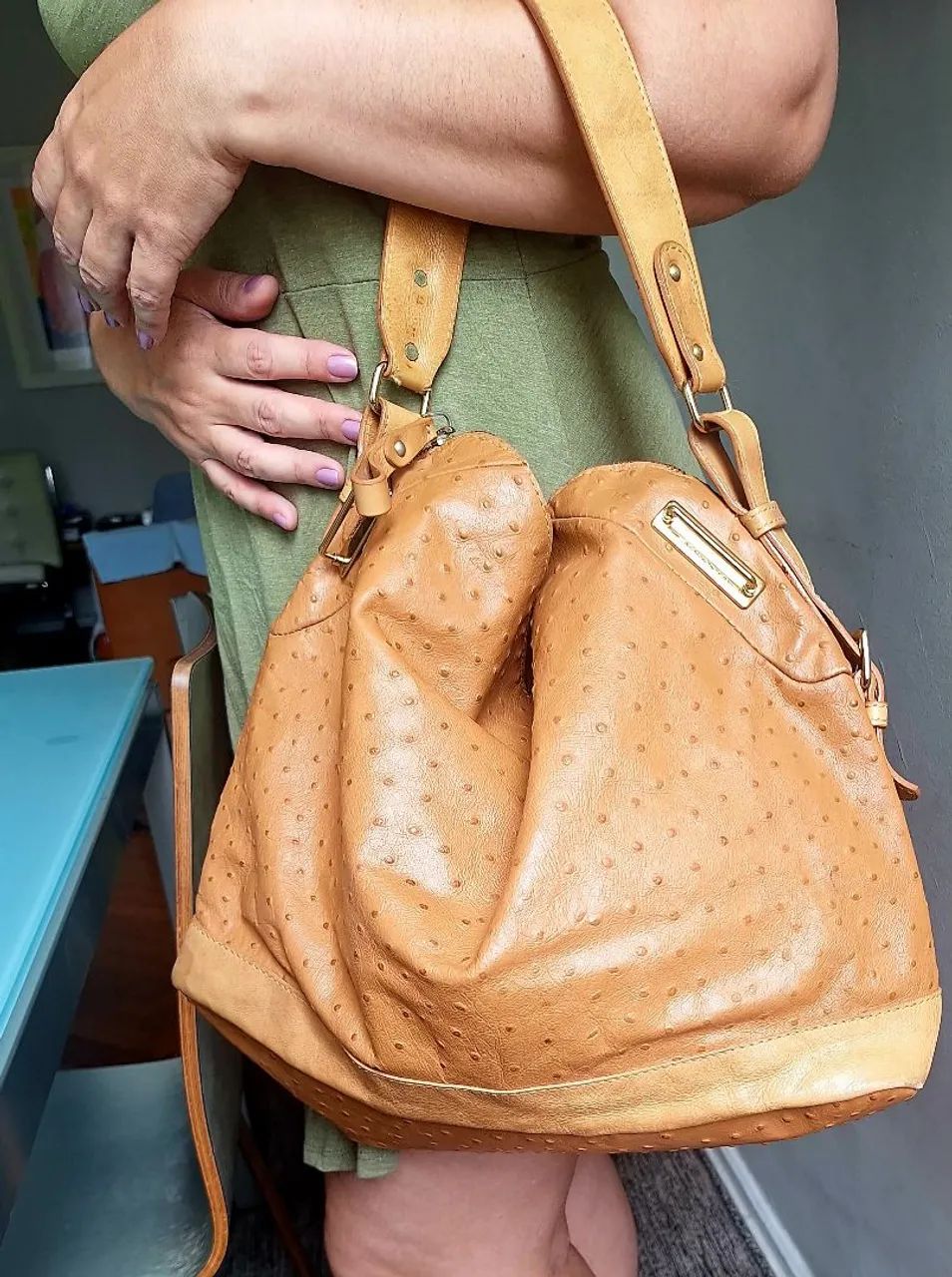 Bolsa Arezzo couro - Foto 2