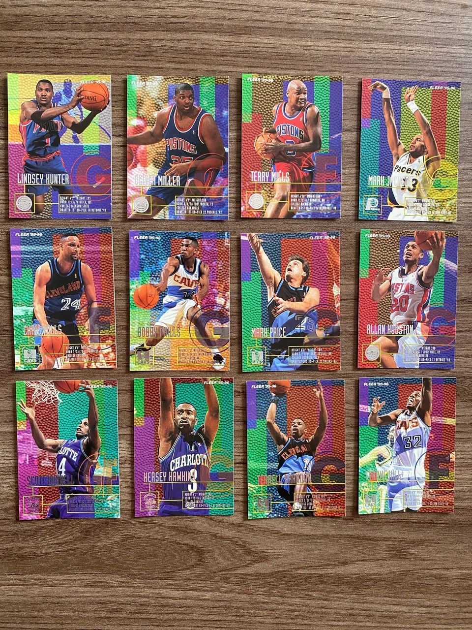 Lote com 45 cards NBA - Fleer - Basquete Temporada 95-96 - Sem repetições - Foto 4