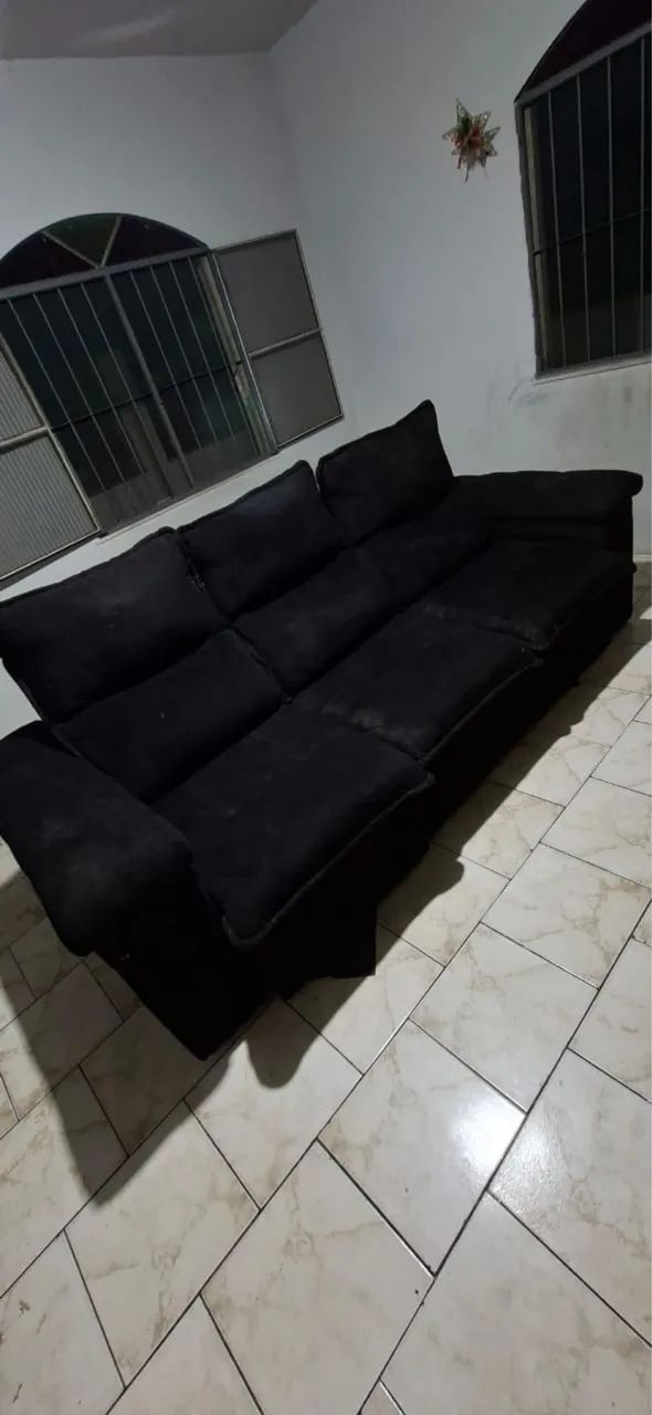     Sofá Preto 3 Lugares - Oportunidade  - Foto 3
