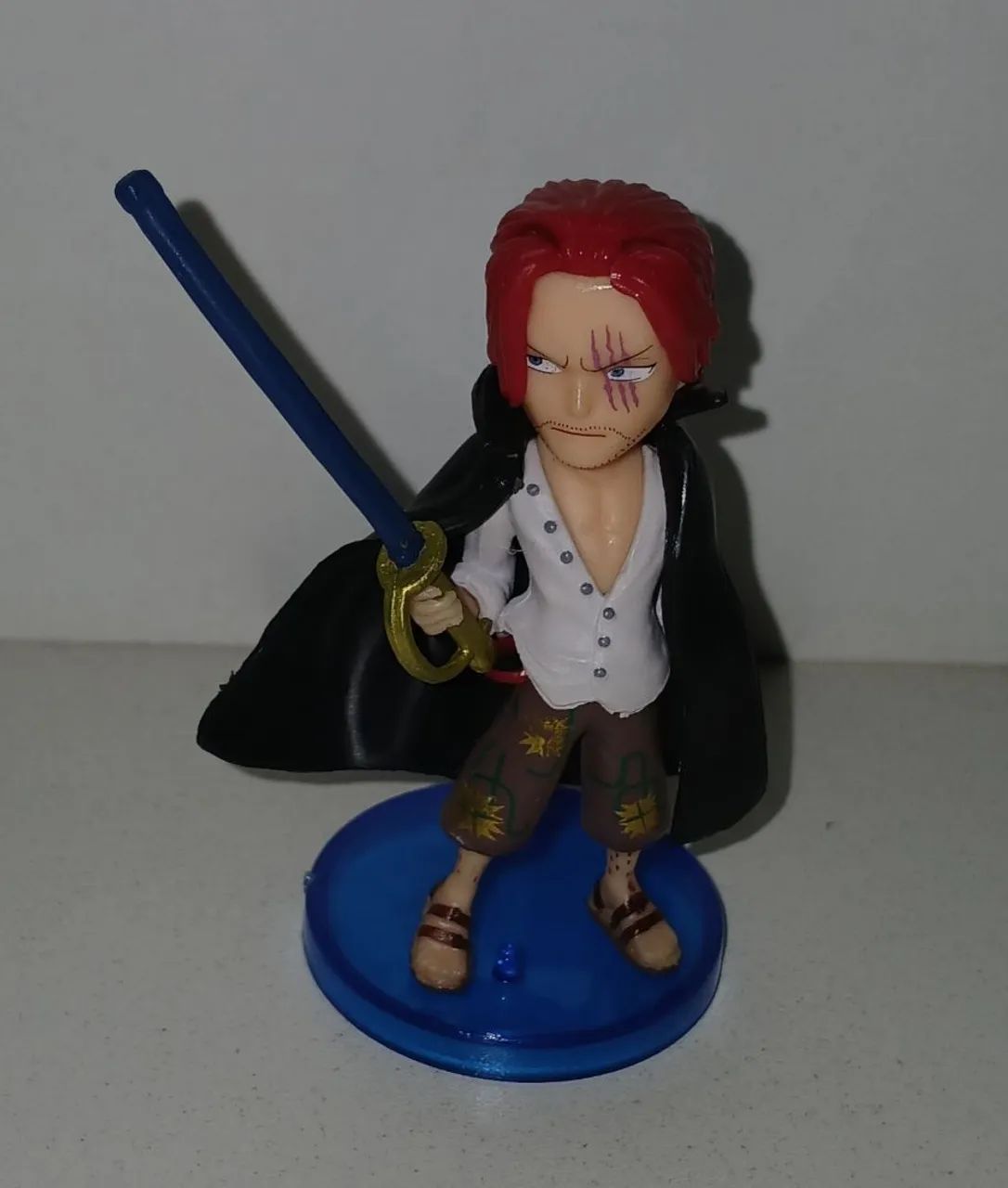 BONECO ACTION FIGURE MINIATURA ONE PIECE SHANKS