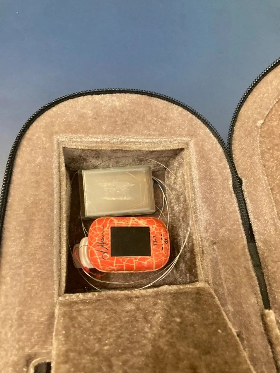 VIOLINO ESPECIAL DOMINANTE 3/4 (c/ estojo e acessórios) - Foto 6