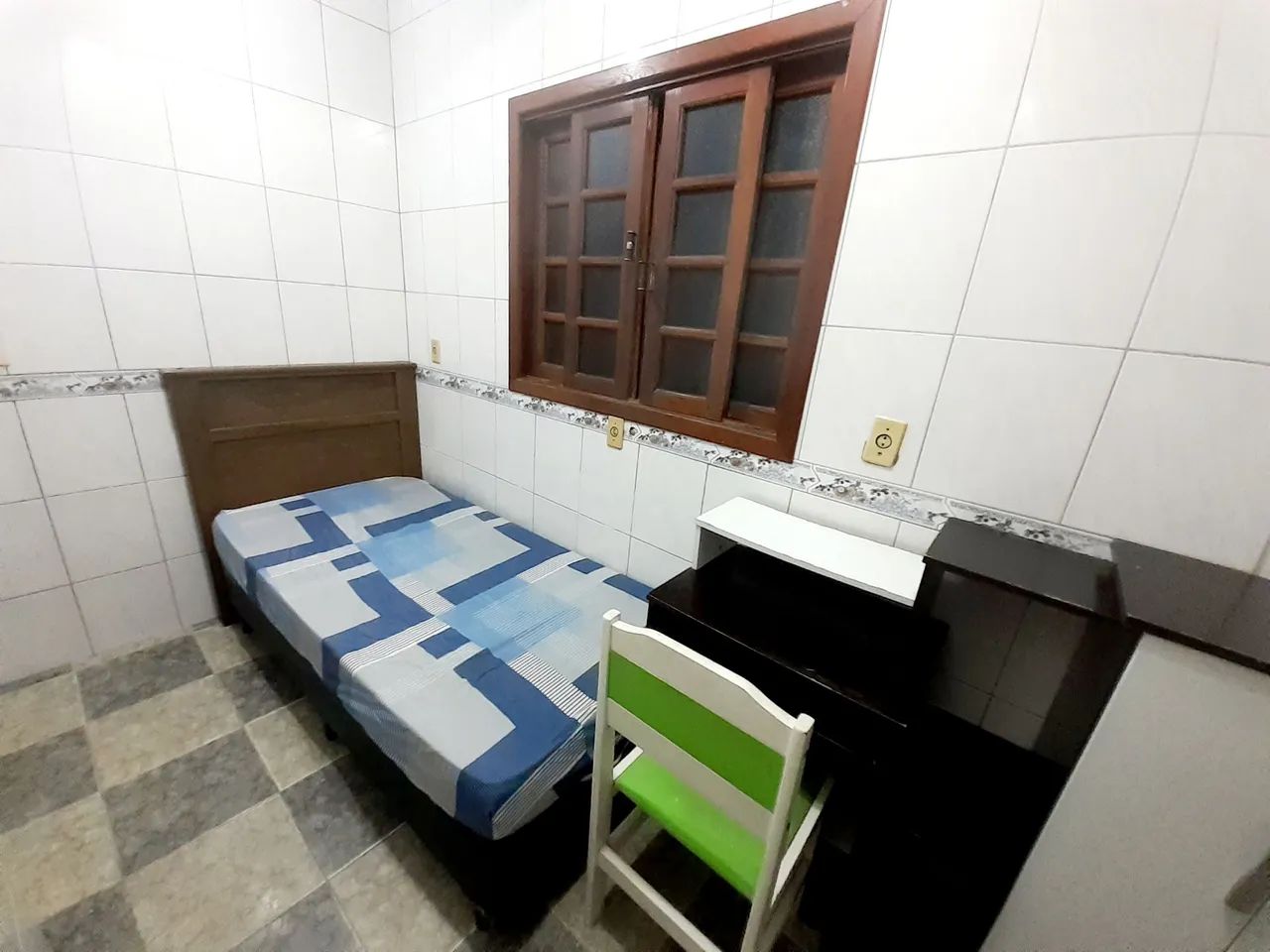 Suíte Mobiliada em hostel