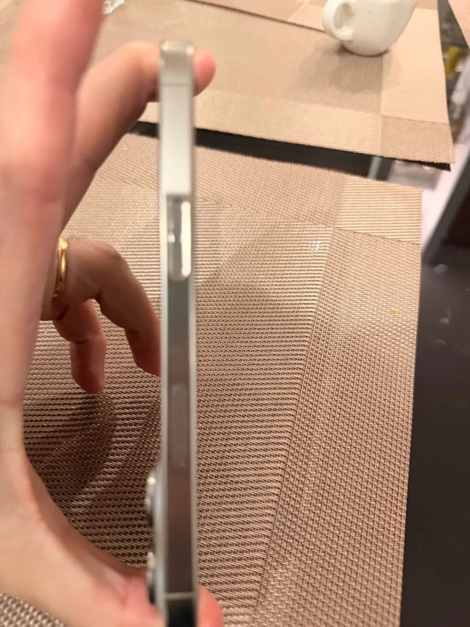 iPhone 16 Pro excelente estado !  - Foto 3