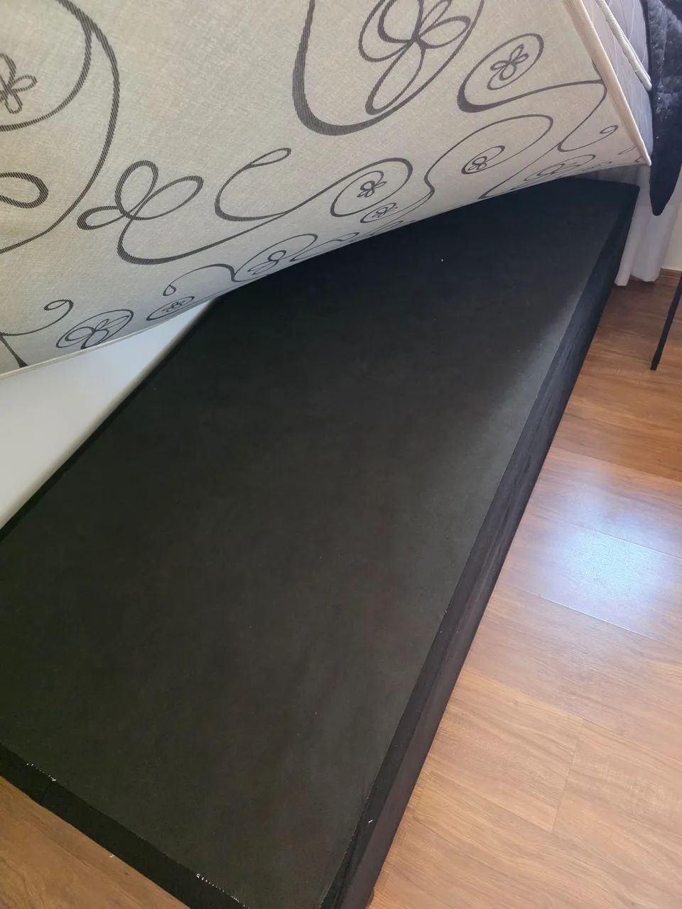 Cama box de solteiro com dois colchões  - Foto 3