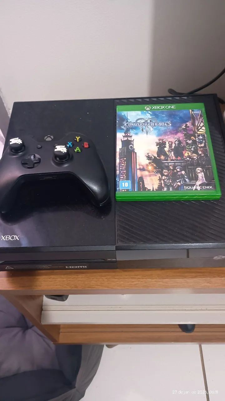 Xbox one com 500 GB 