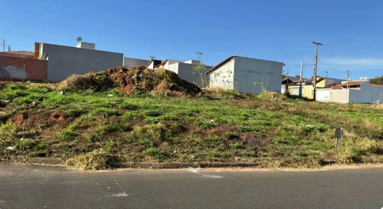 Terreno Padrão em Descalvado