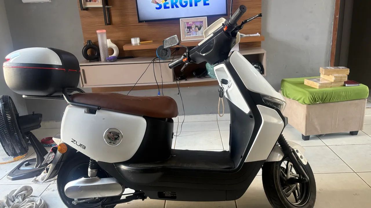 Moto elétrica um mês d uso  - Foto 4