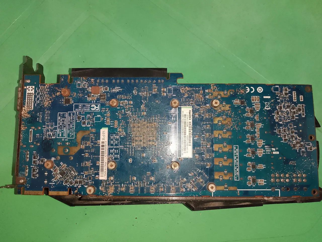 Placa de vídeo xfx Saphire hd7950 3gb vram - Foto 2