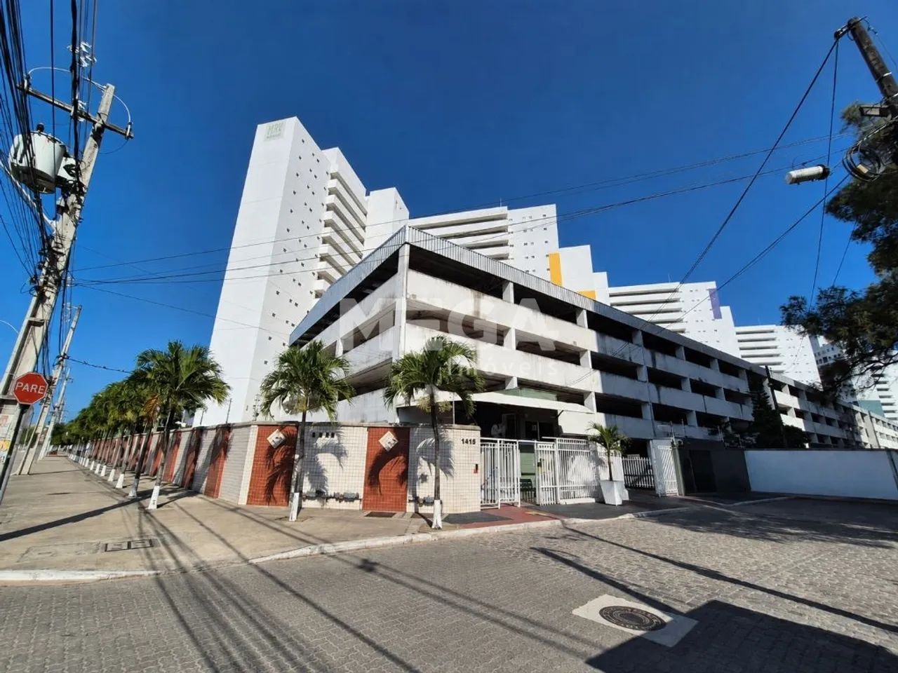 Apartamento com 2 quartos no bairro São Gerardo em Fortaleza, CE
