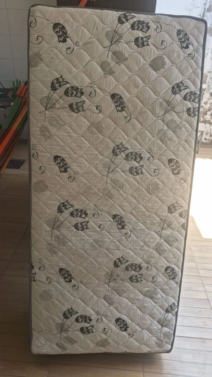 Cama de solteiro 