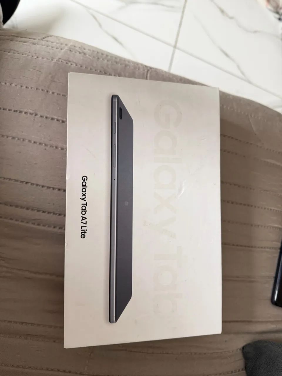 Galaxy Tab a7 li-te