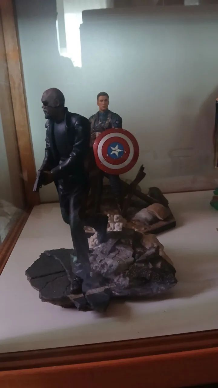 Nick Fury Iron Studios - Foto 2