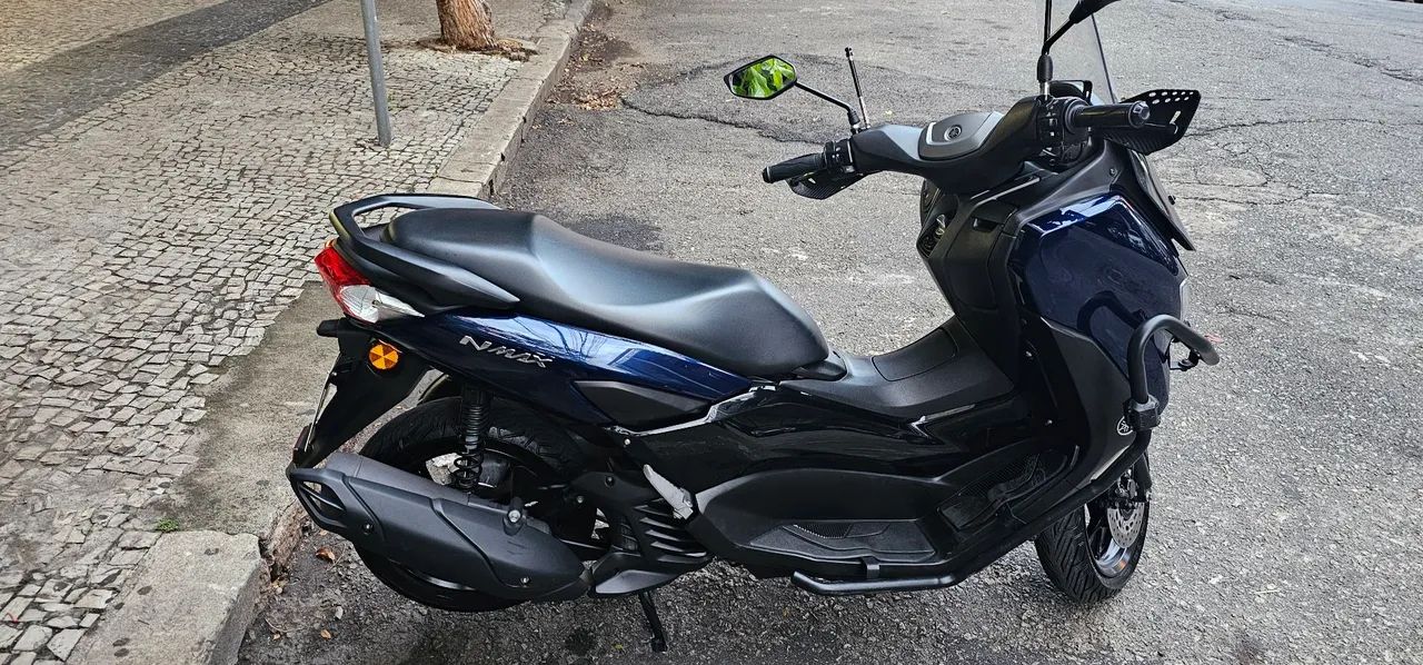 NMAX CONNECTED 160 ABS 2023 - Foto 2