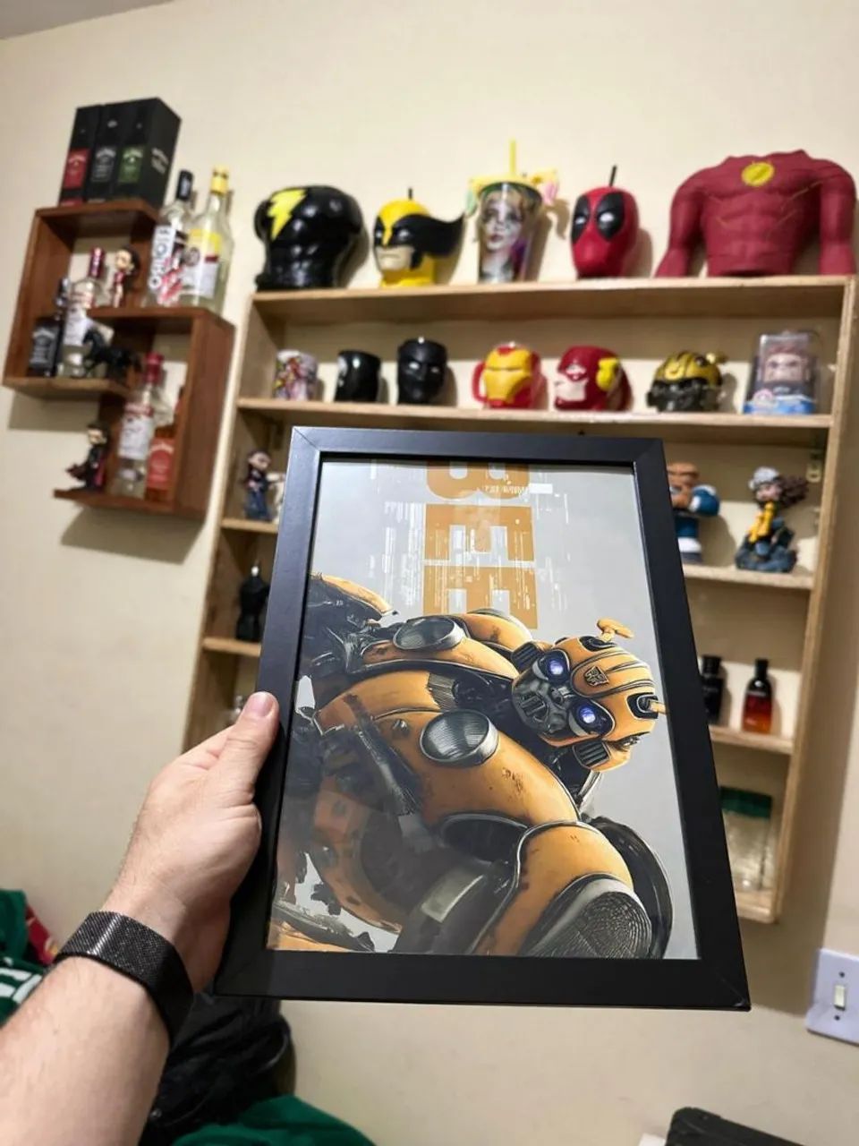 Quadro Bumblebee com moldura