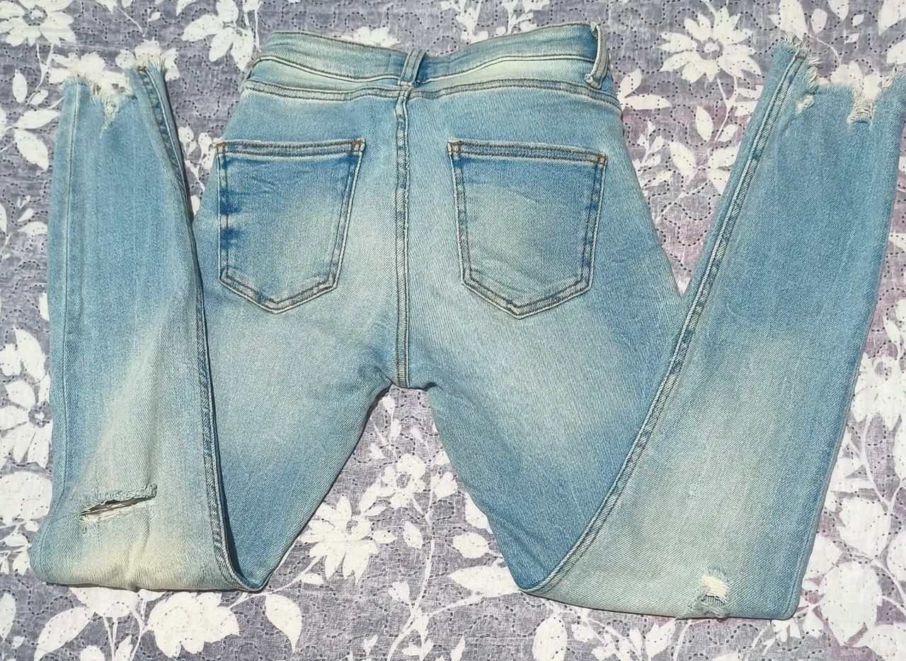 Calça jens Zara tamanho 40 - Foto 3