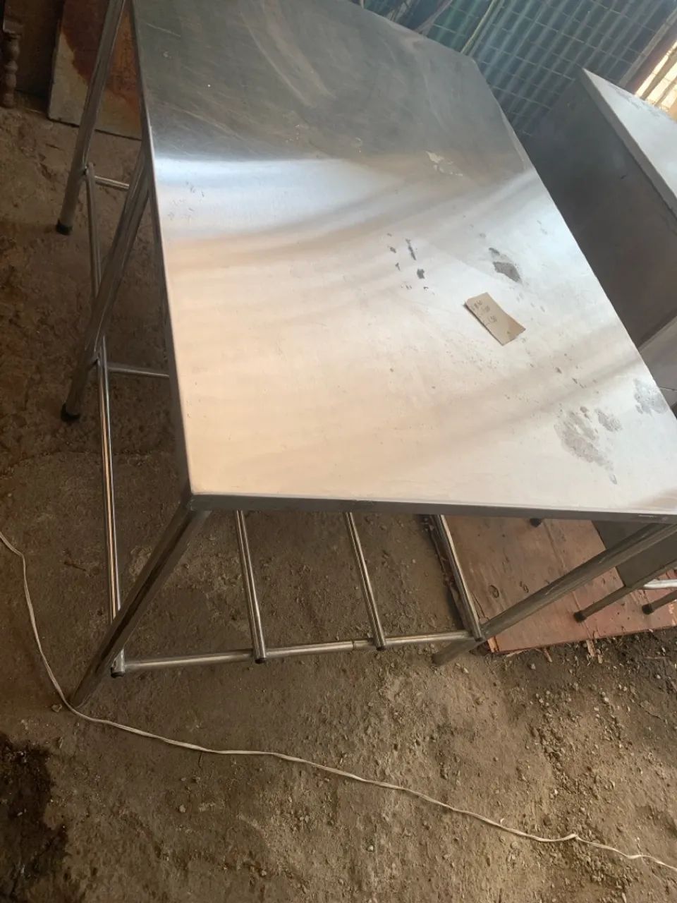 Mesa de inox com prateleira parte de baixo  - Foto 3