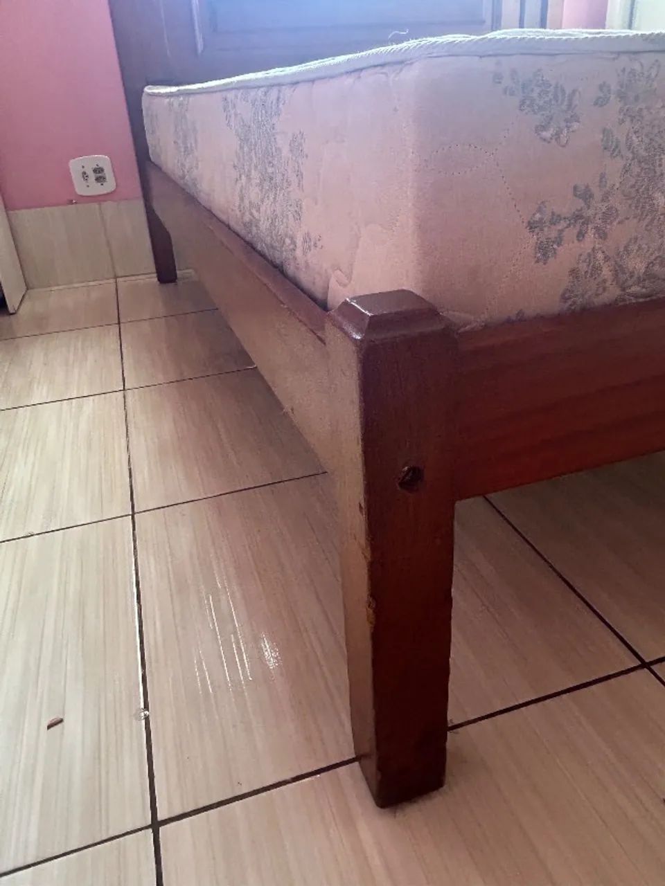 Cama da casal com colchão  - Foto 3