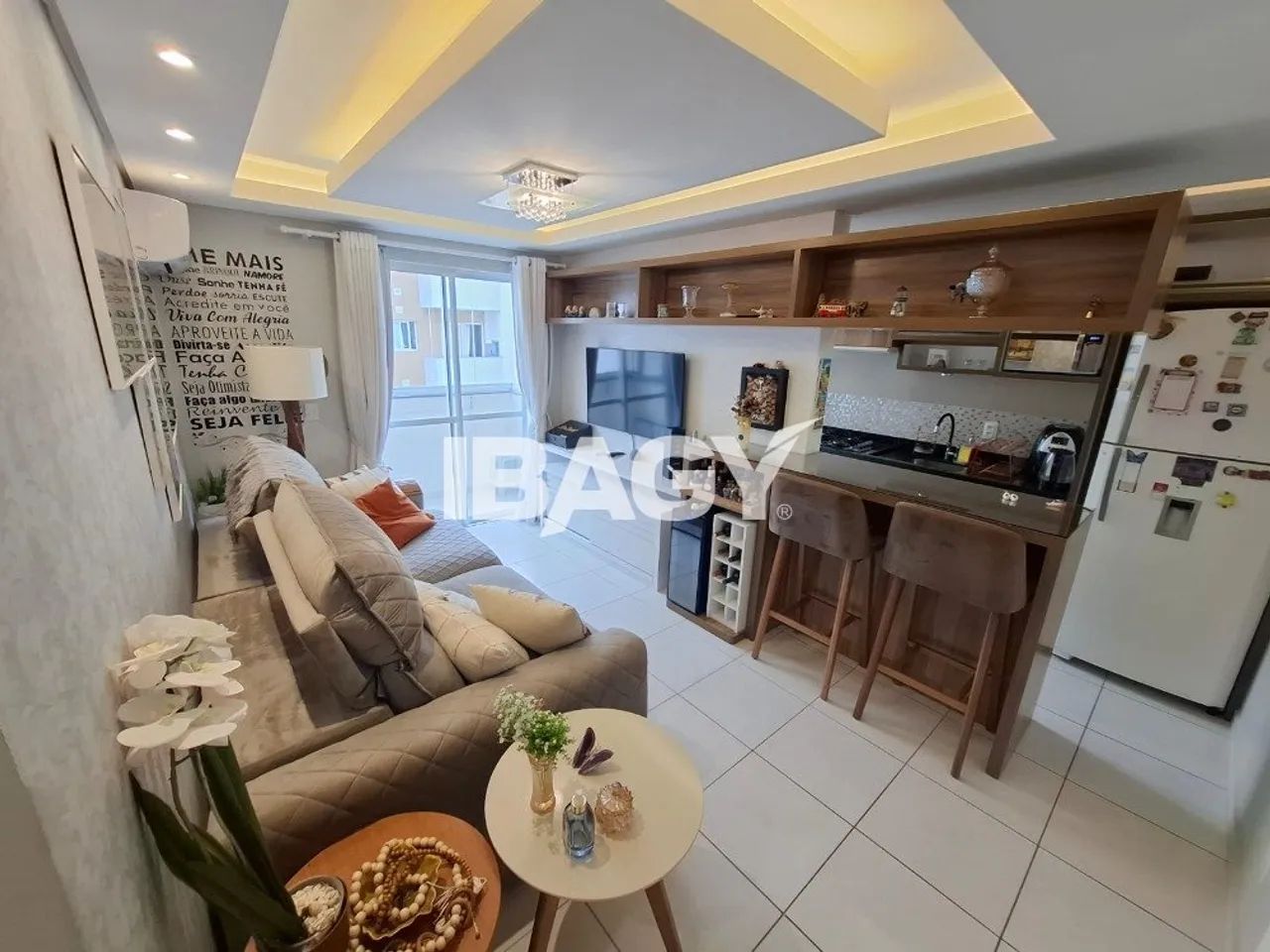 Excelente Apartamento 2 dormitório(s) em Canasvieiras - Florianópolis - Foto 2