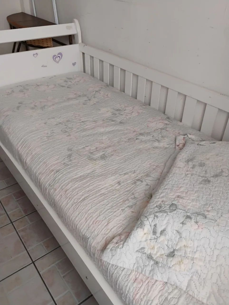 Cama de solteiro 