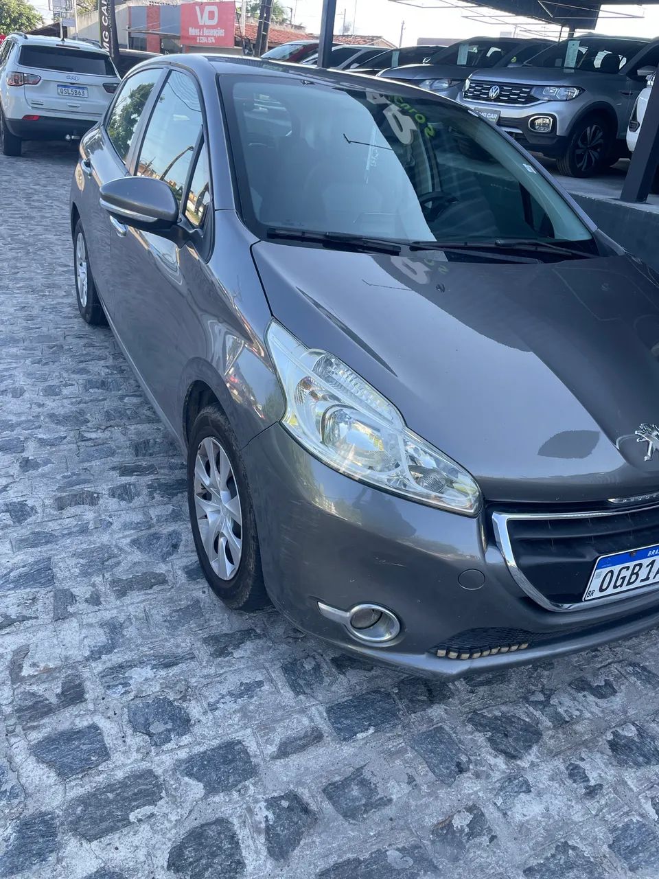 Peugeot 208 Active/active Pack 1.5 Flex 8V 5P 2014