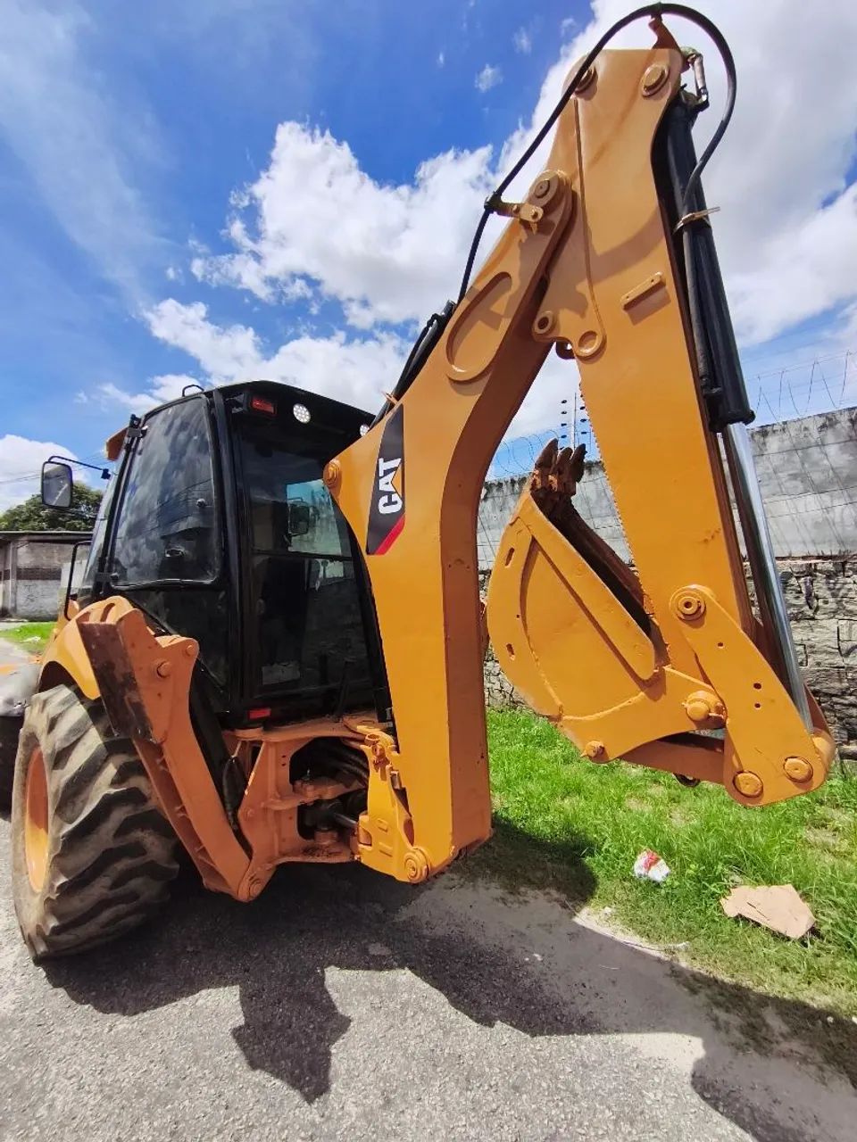 RETROESCAVADEIRA CAT 416E - Foto 4