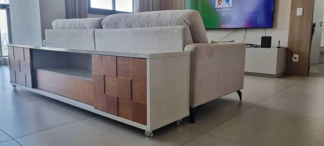 Rack para TV estilo clássico com 1 gaveta central e 2 portas laterias de correr - Foto 2