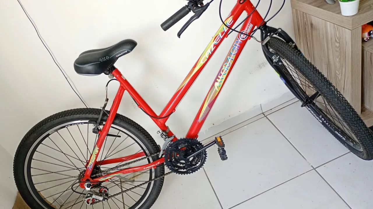Bicicleta semi nova  - Foto 2