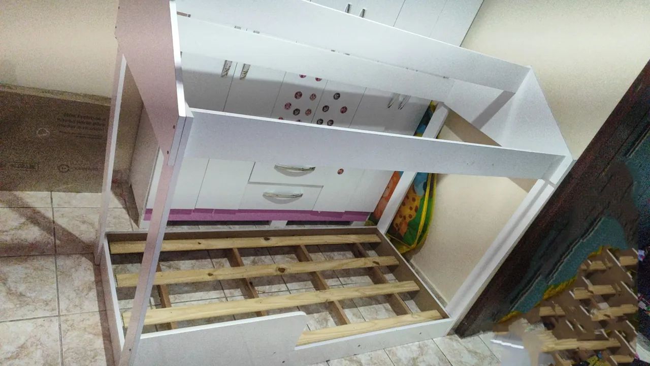 Mini Cama Montessoriana Infantil.