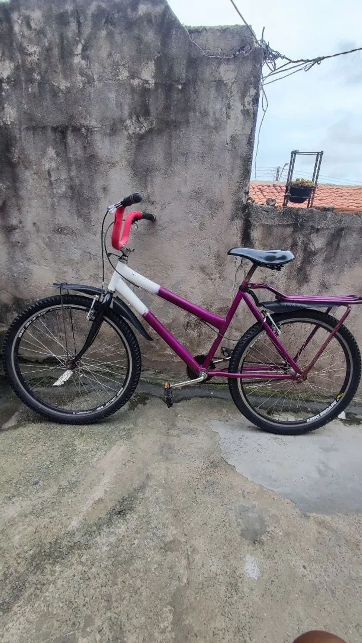 Bicicleta montada  - Foto 4