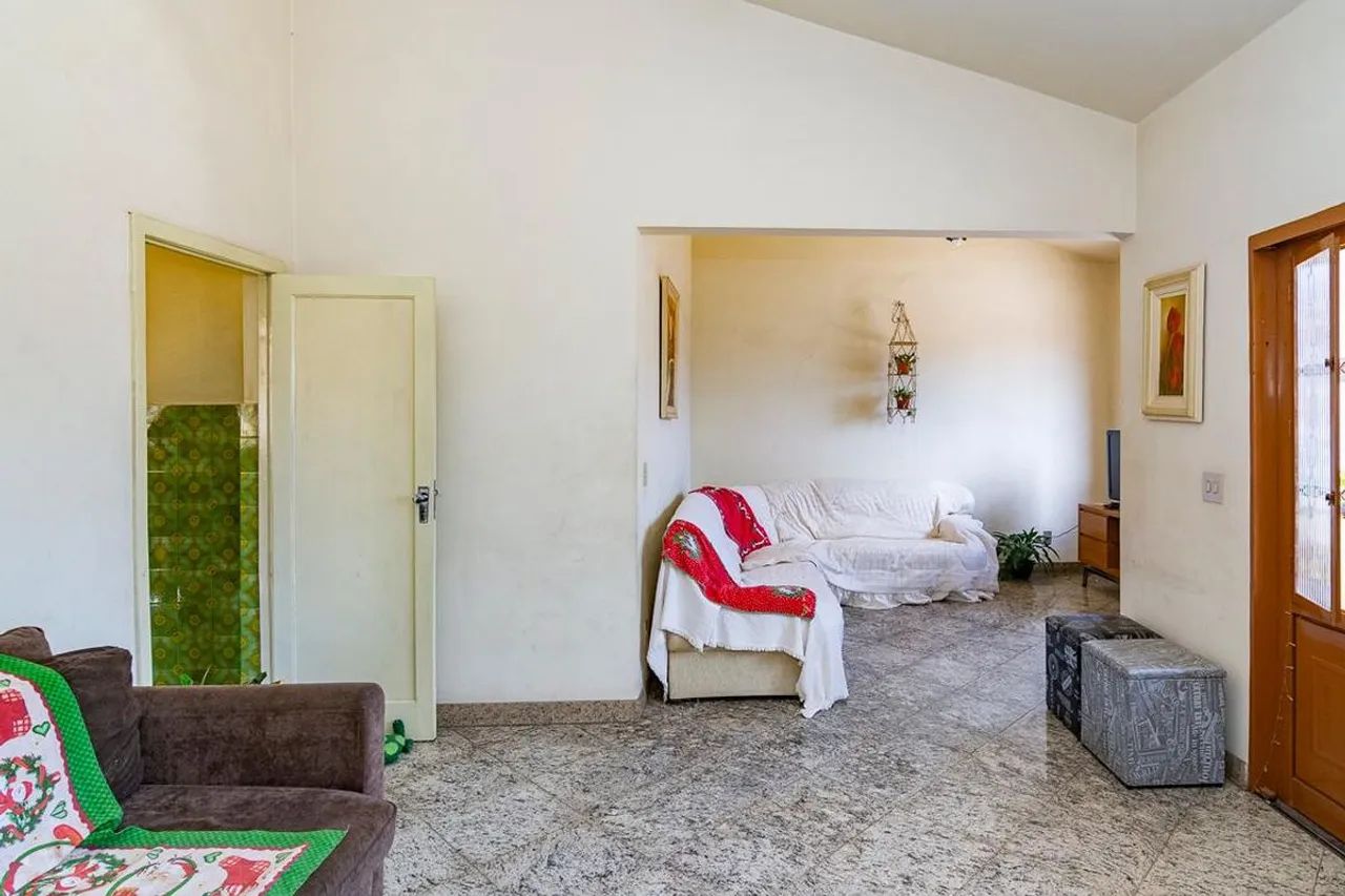 Casa à Venda - Padre Eustáquio, 4 Quartos, 432 m2 - Foto 2