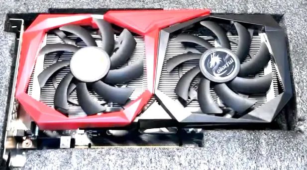 RTX 2060 SUPER COLORFUL 8GB VRAM