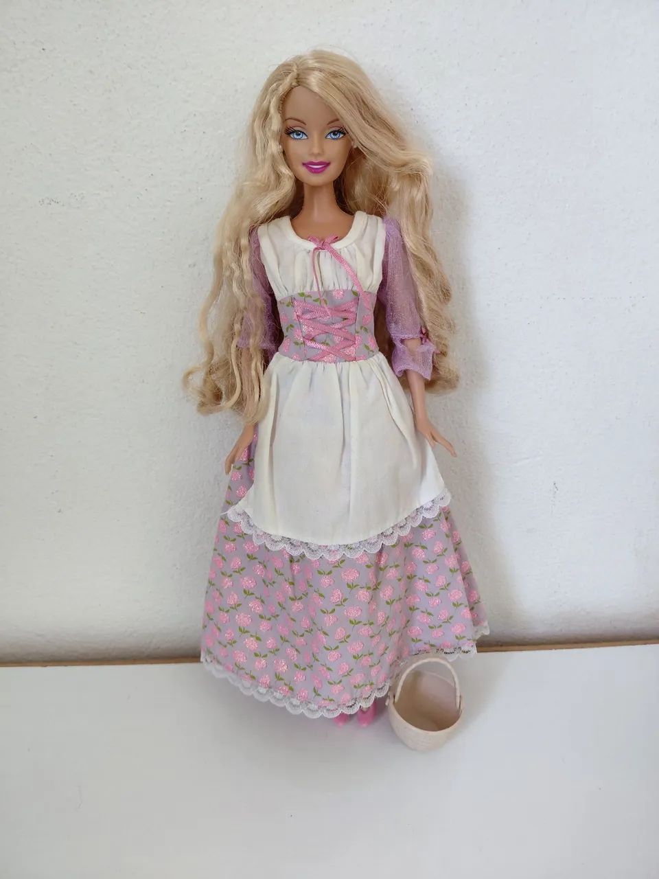 Raríssima boneca Barbie Cinderela  - Foto 3