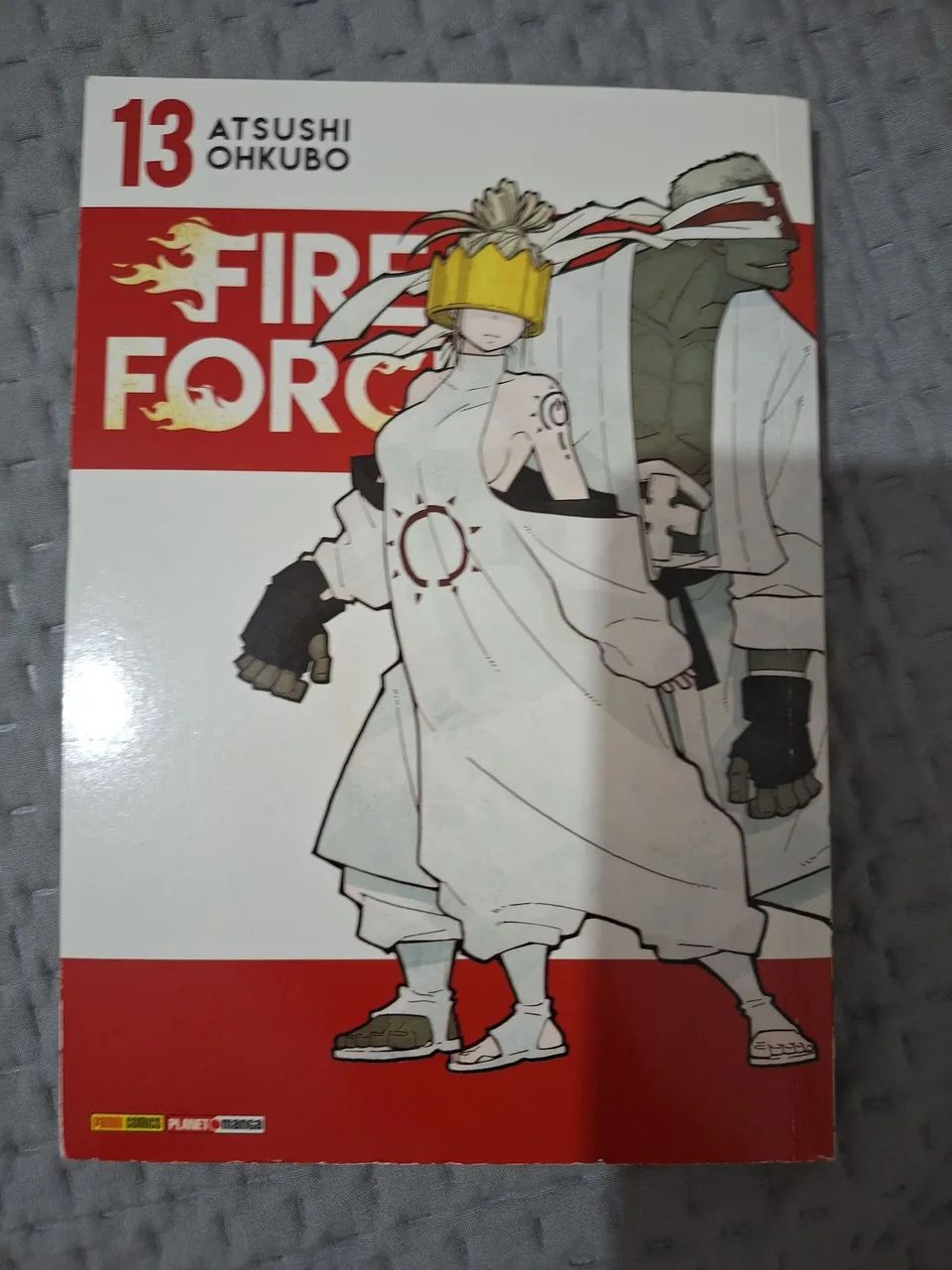 Mangá Fire force volume 13
