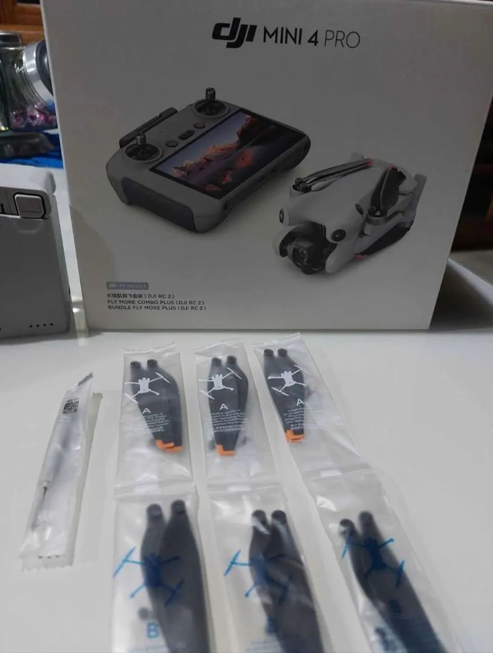 Drone Dji 4 Pro Combo - Foto 2