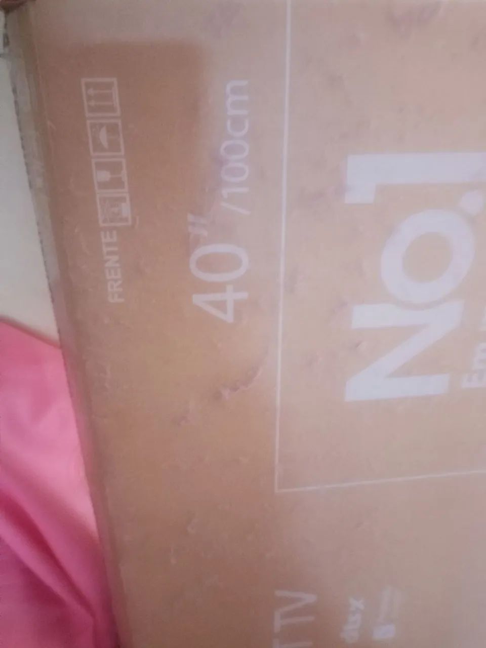 Vendo essa smartv nova apenas um mês de uso  - Foto 4