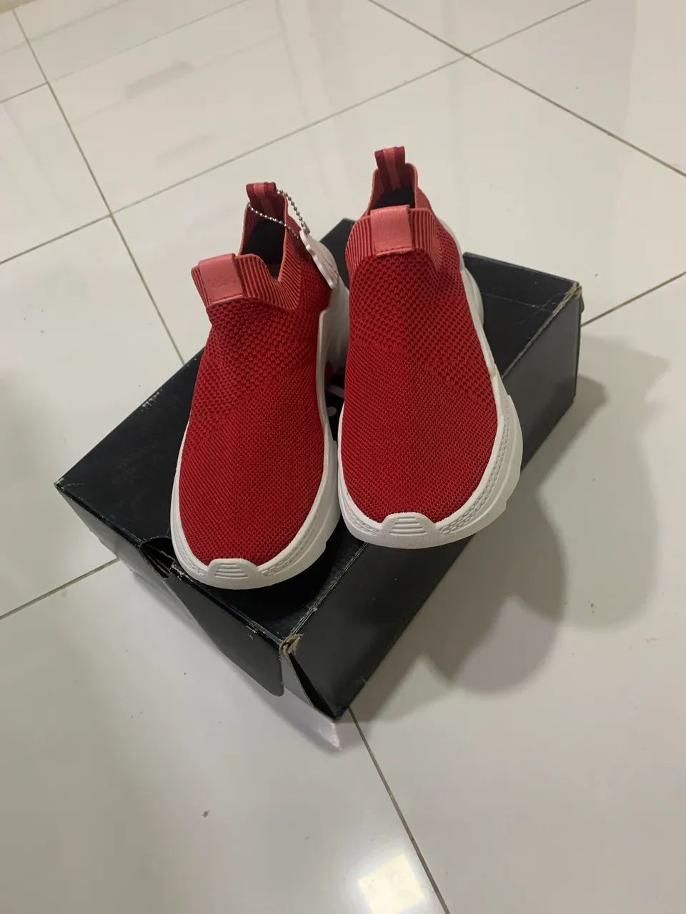 Tênis Kipling vermelho novo  - Foto 4