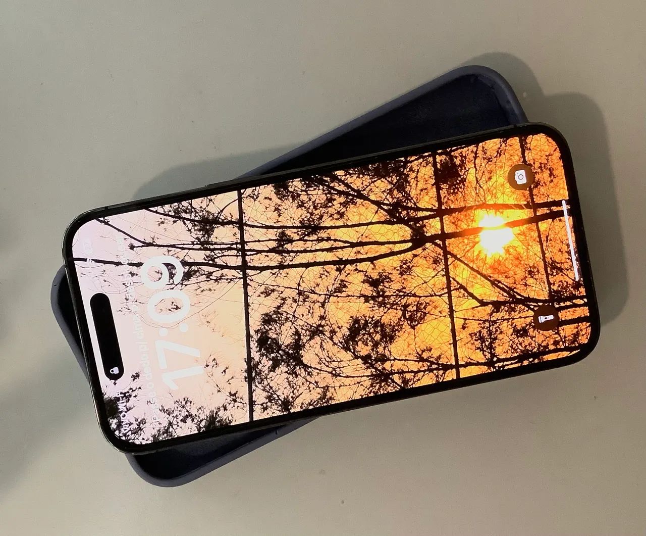 Vendo IPhone 14 Pro Max 1 TB  - Foto 2